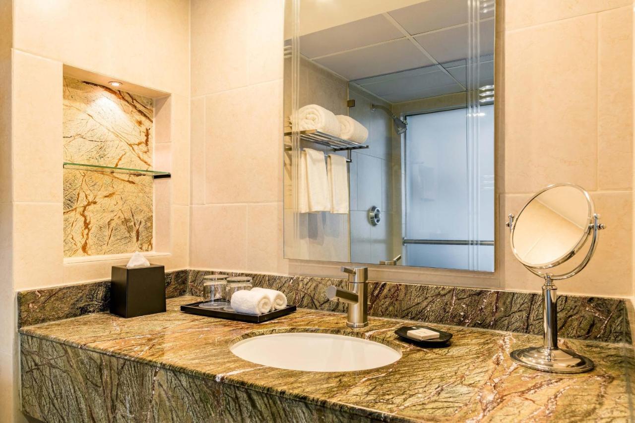 Sheraton Grand 5*
