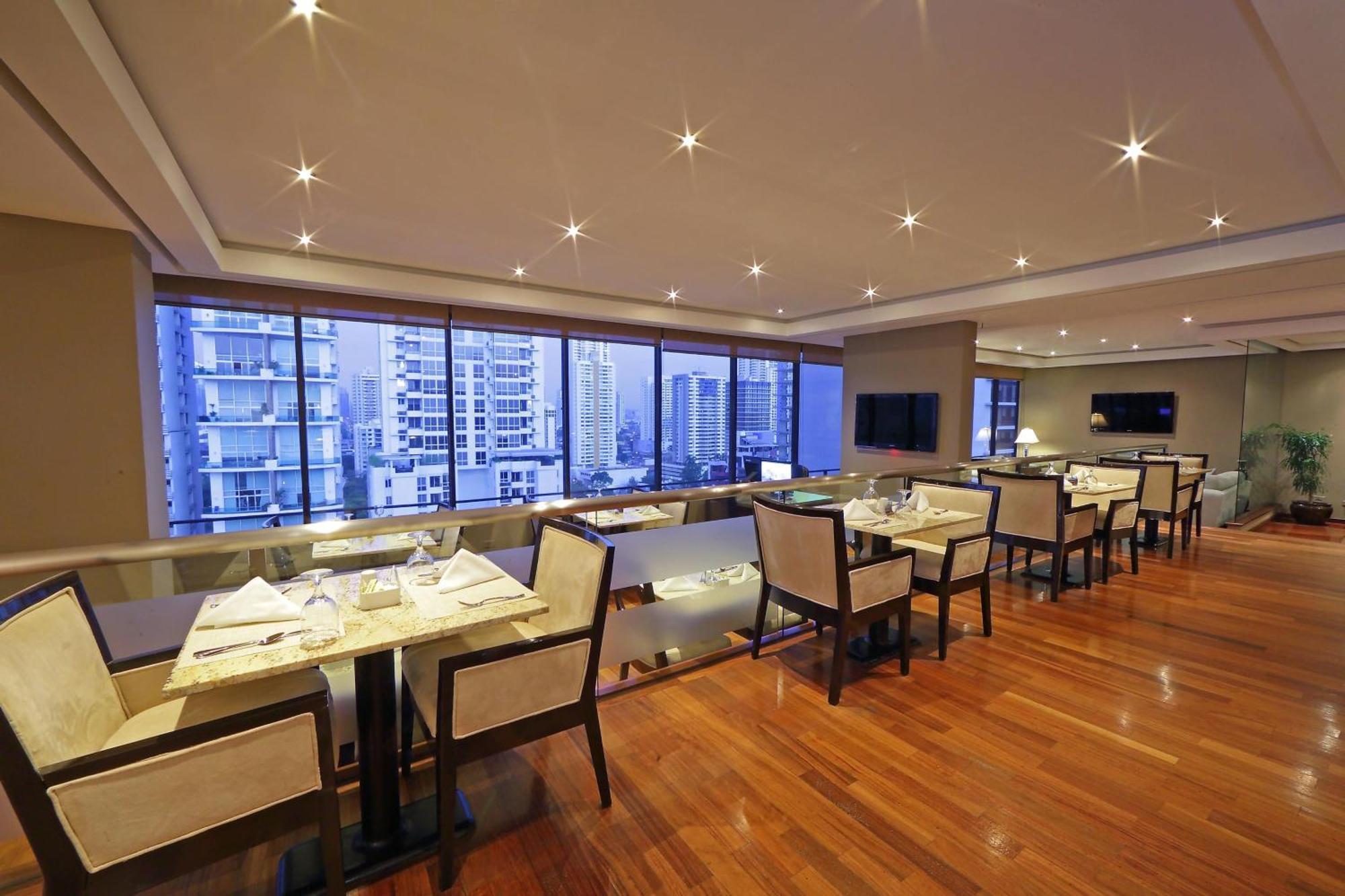 Sheraton Grand Hotel Panama Stadt