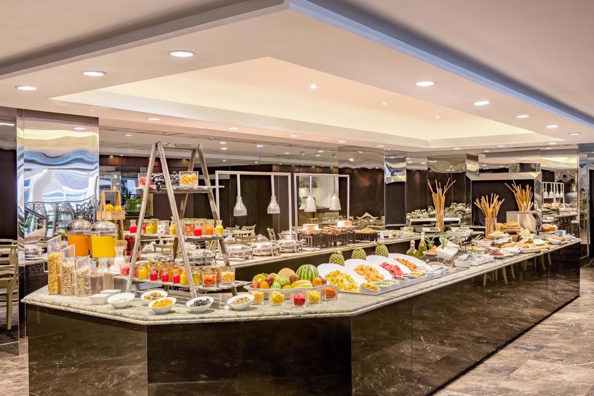 Sheraton Grand Panama City