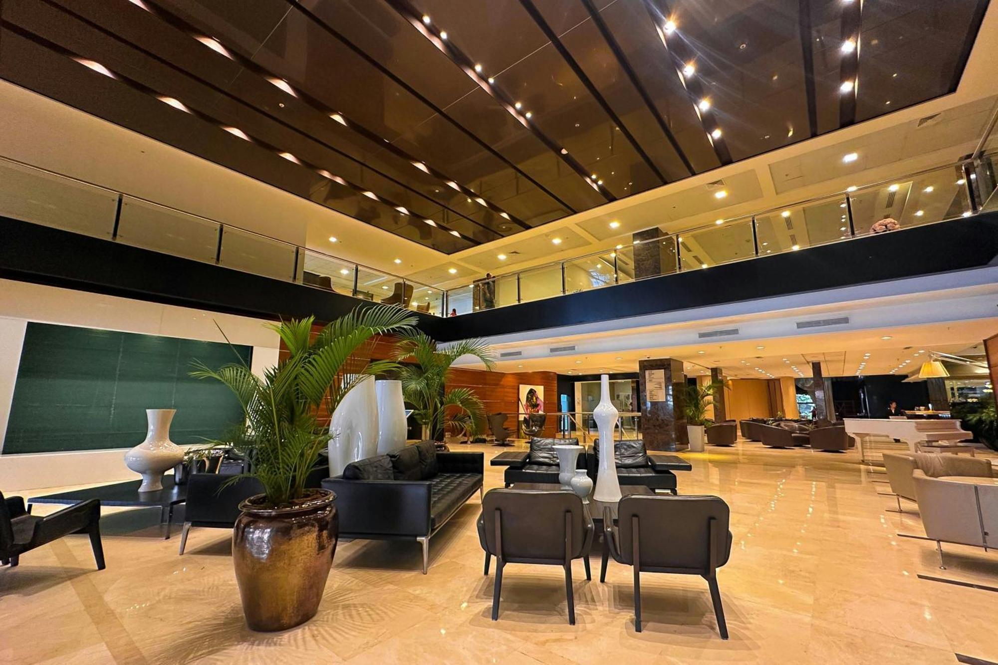 Sheraton Grand Hotel 5*