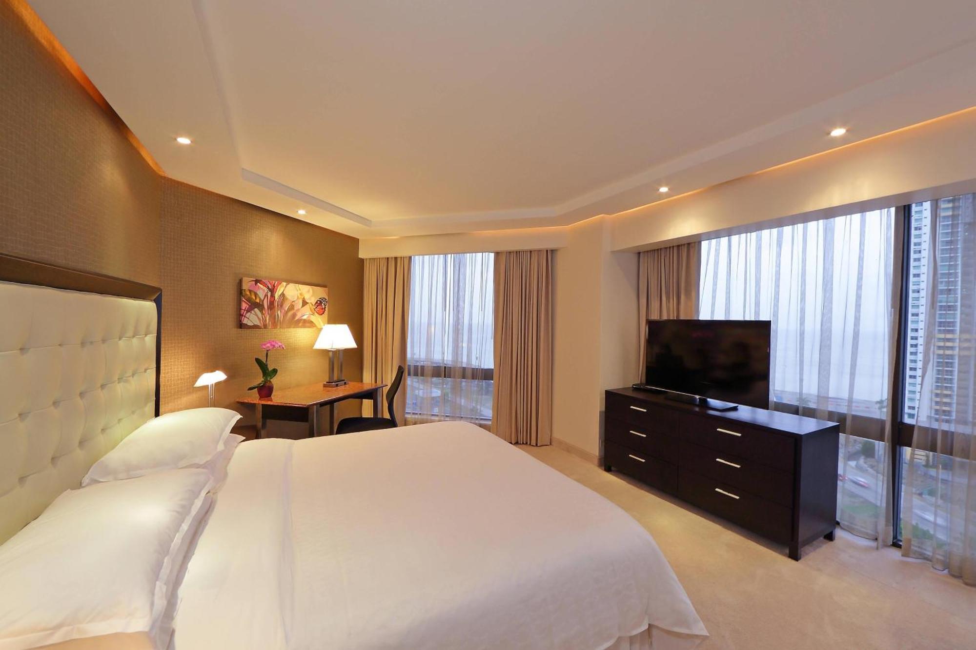 Sheraton Grand 5* Ciudad de Panamá